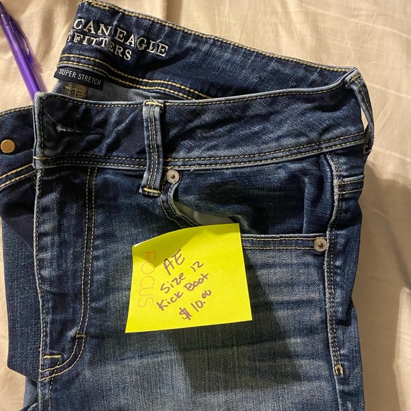 Jeans - Picture 6 of 8